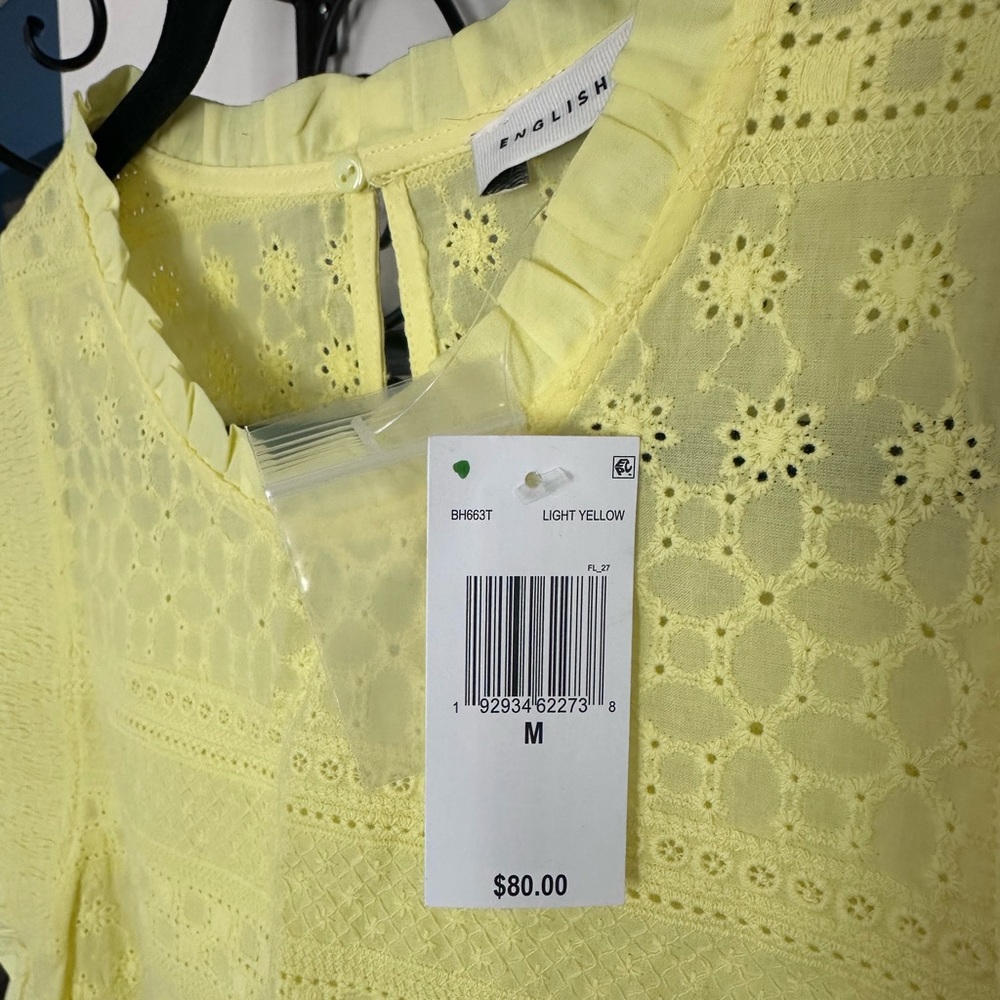 English Factory Yellow Lace Eyelet Blouse Ruffle Sleeves keyhole opening NWT - Picture 4 of 7